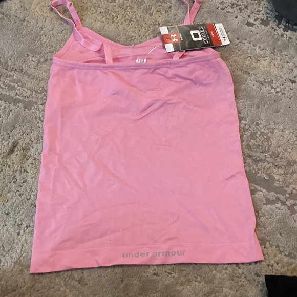 NWT Women’s Pink Under Armour Athletic Tank with built in bra - Picture 5 of 7